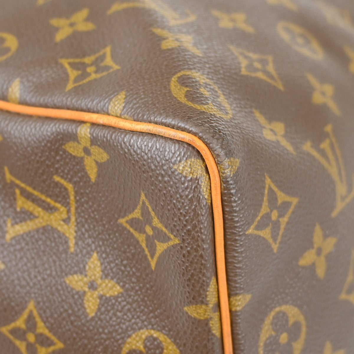 Louis Vuitton Keepall Bag Monogram Canvas Brown Canvas Travel Bag Bag (Pre-Owned)