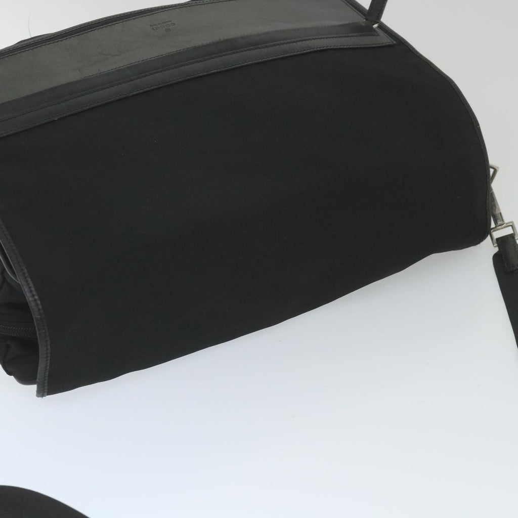Gucci Vintage Flap Crossbody Bag Nylon Black Nylon Shoulder Bag Bag (Pre-Owned)