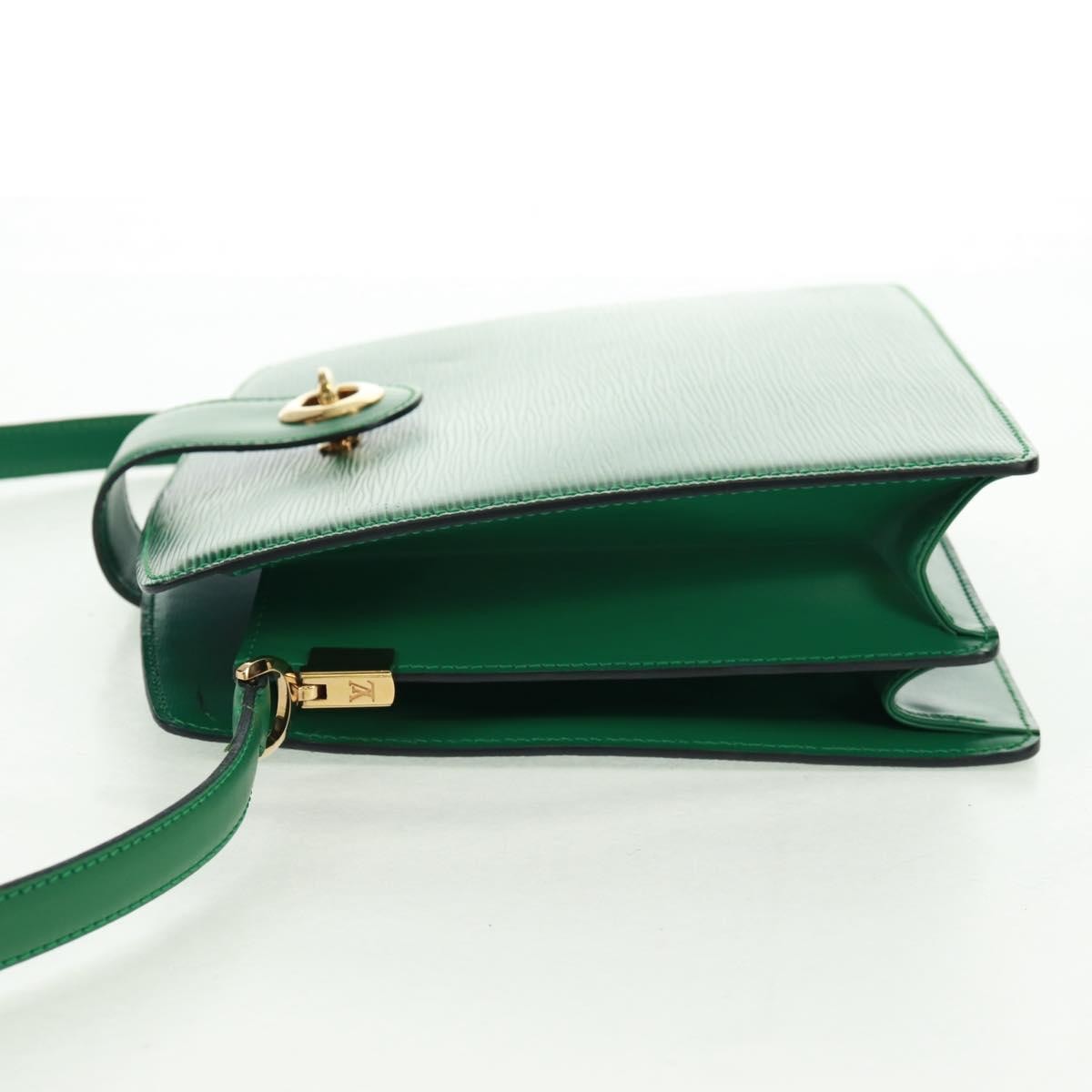 Louis Vuitton Capucines Shoulder Bag Epi Leather Green Leather Shoulder Bag Bag (Pre-Owned)