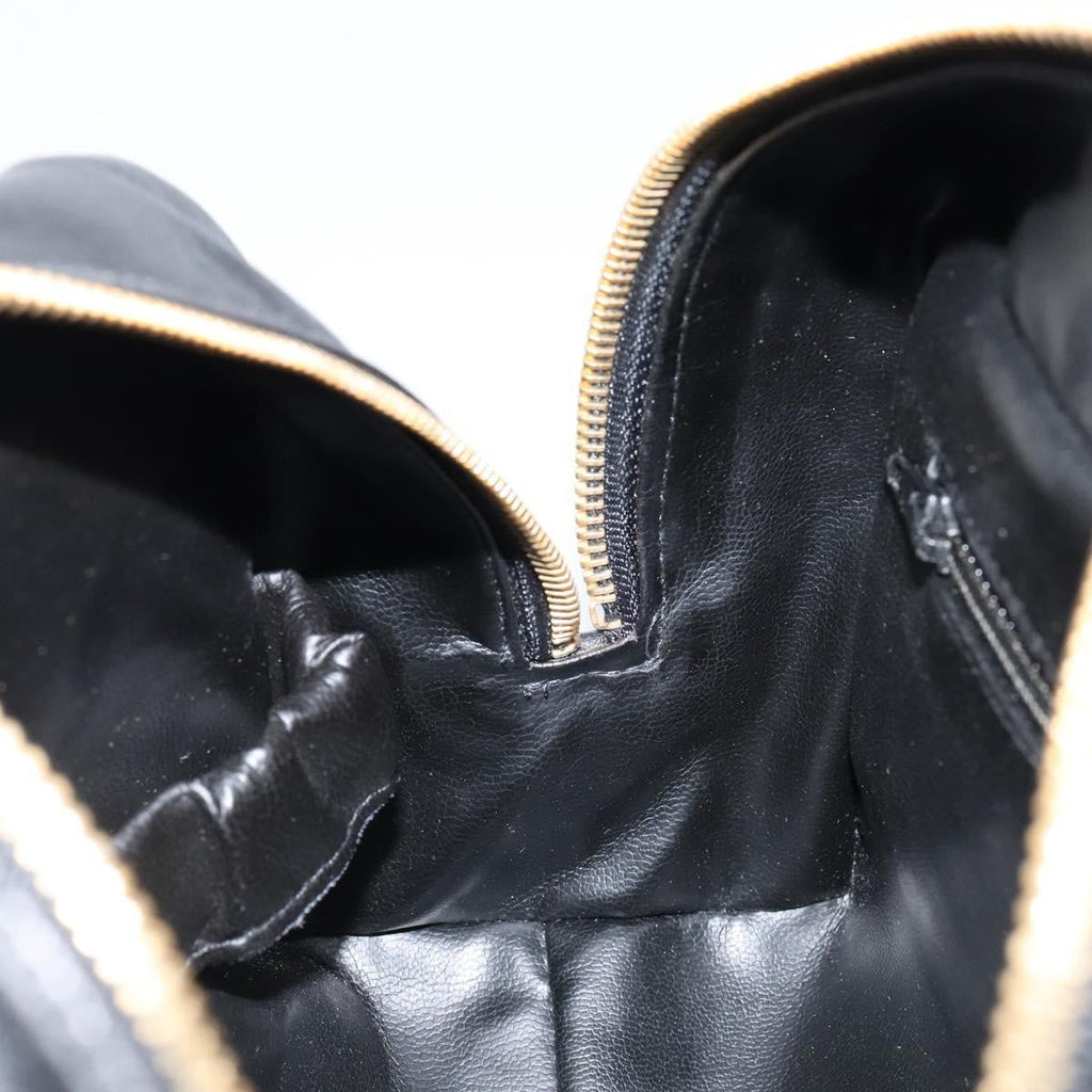 Chanel Vintage Toiletry Pouch Leather Black Leather Clutche & Pouche Bag (Pre-Owned)