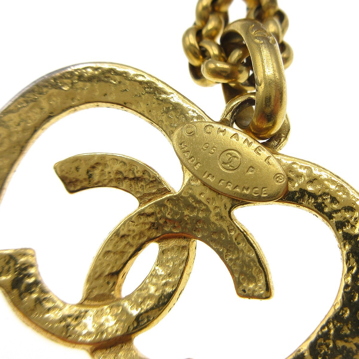 Chanel Cc Heart Pendant Necklace Metal Gold Gold_Plated Necklace Jewelry (Pre-Owned)