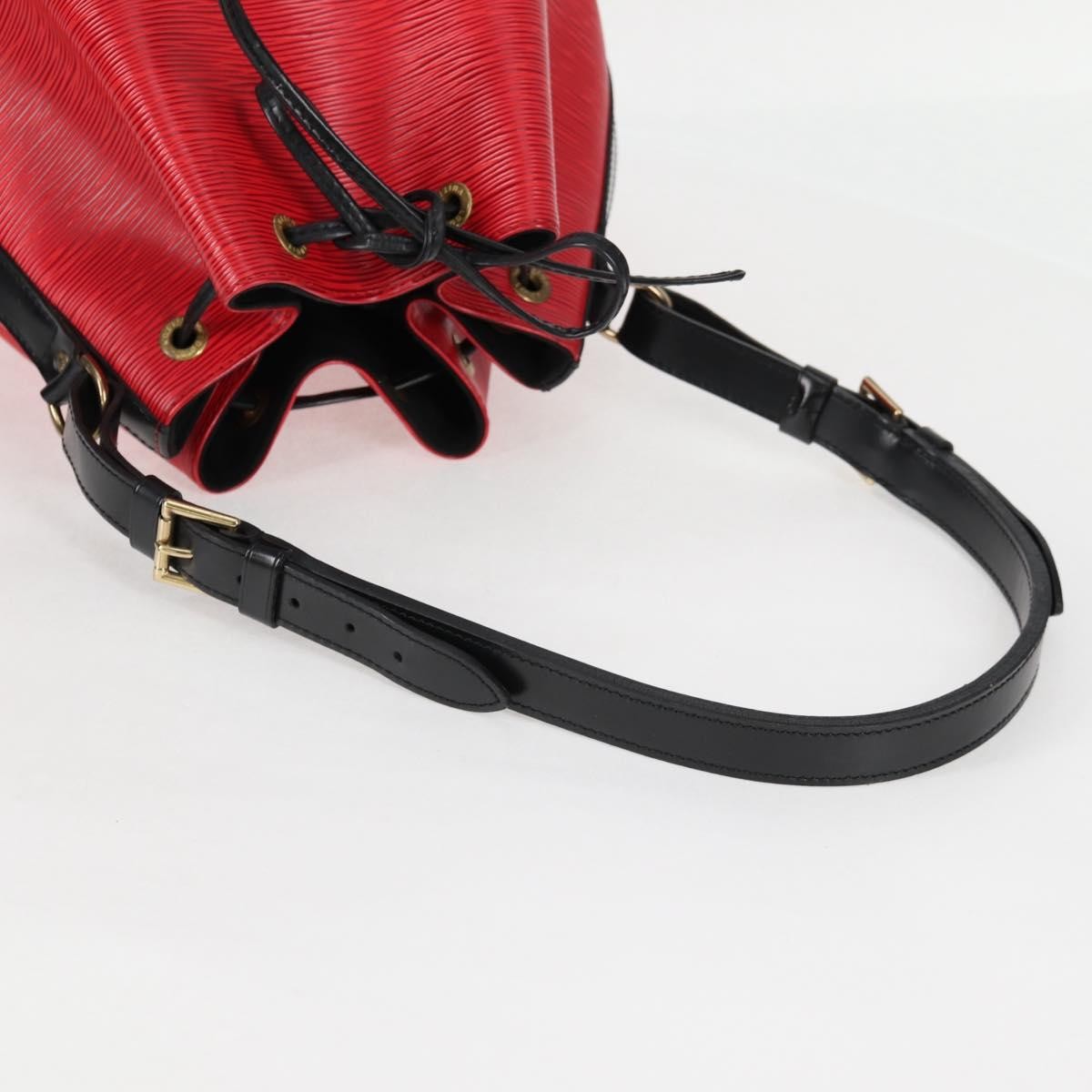 Louis Vuitton Bicolor Petit Noe Handbag Epi Leather Red Leather Shoulder Bag Bag (Pre-Owned)