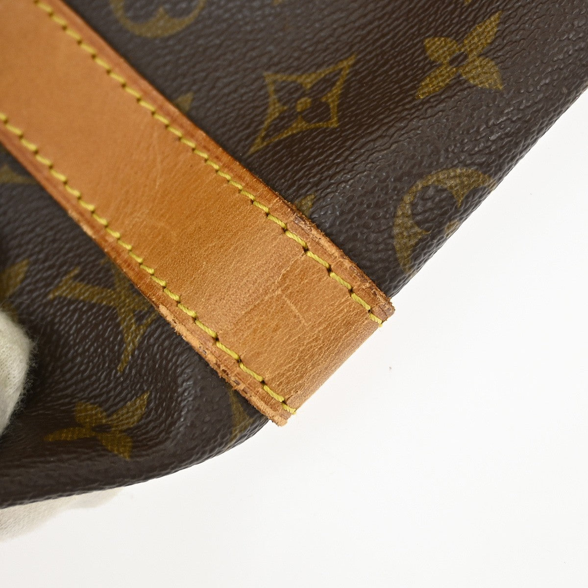Louis Vuitton Keepall Bag Monogram Canvas Brown Canvas Travel Bag Bag (Pre-Owned)