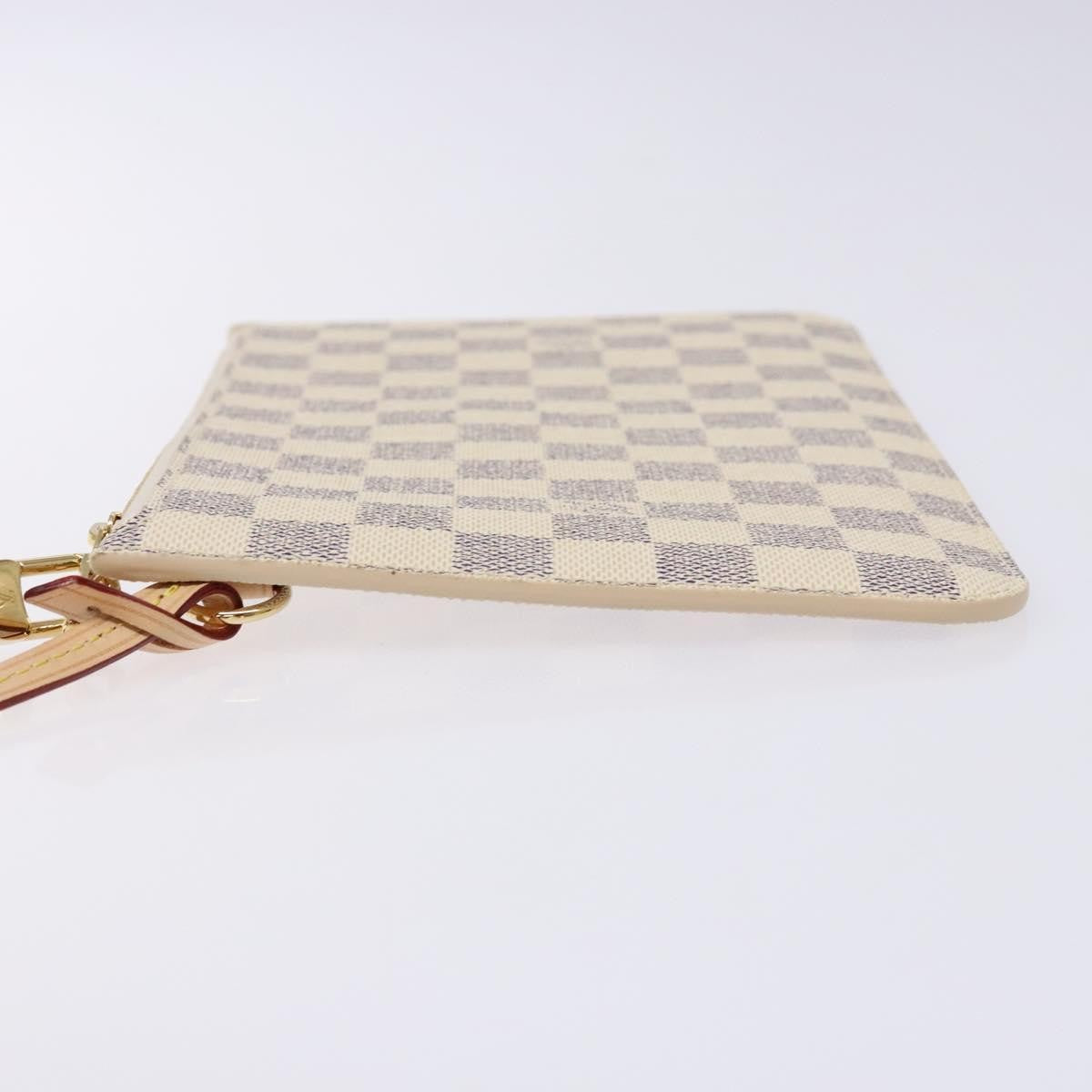 Louis Vuitton Neverfull Pochette Damier White Canvas Bag (Pre-Owned)