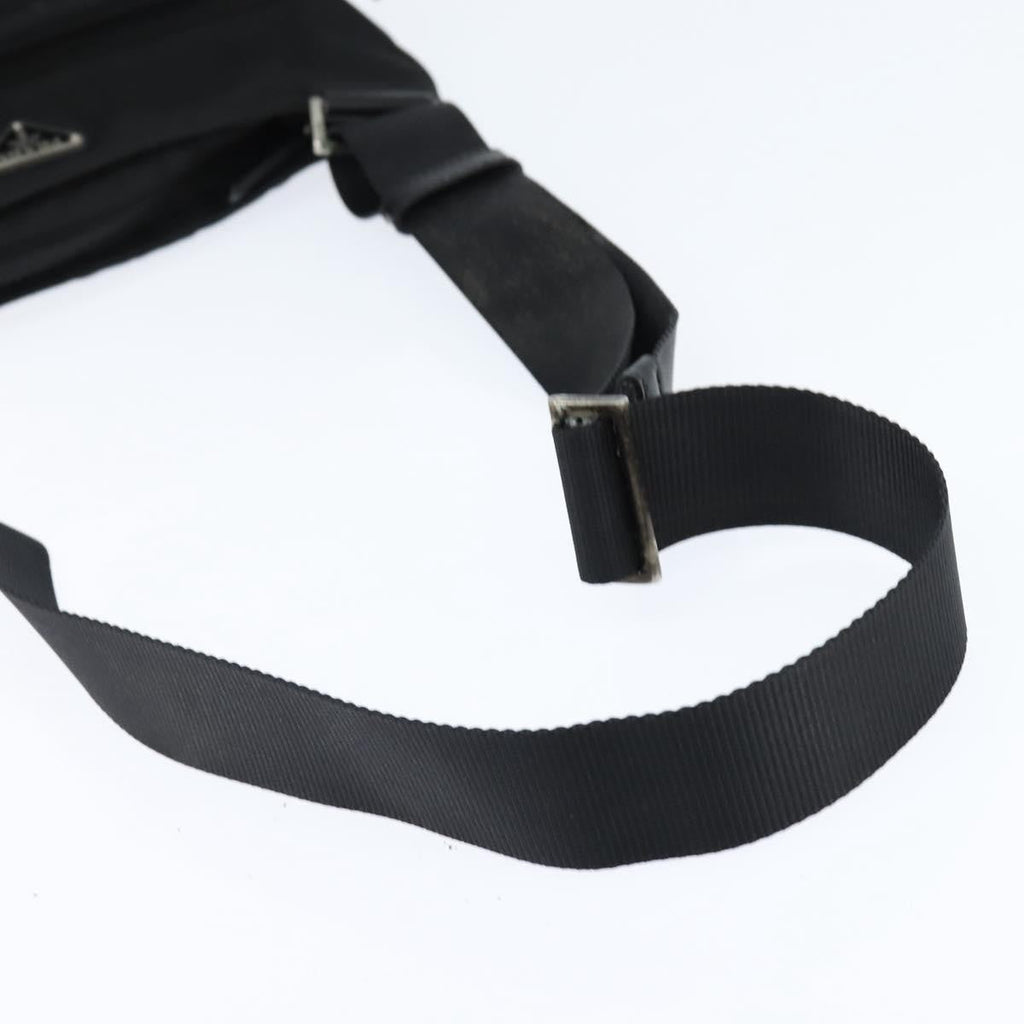 Prada Front Pocket Messenger Bag Tessuto Black Nylon Shoulder Bag Bag (Pre-Owned)