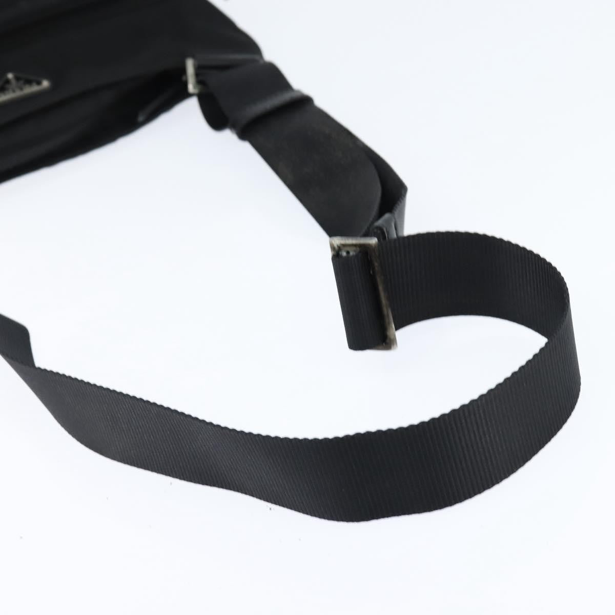 Prada Front Pocket Messenger Bag Tessuto Black Nylon Shoulder Bag Bag (Pre-Owned)