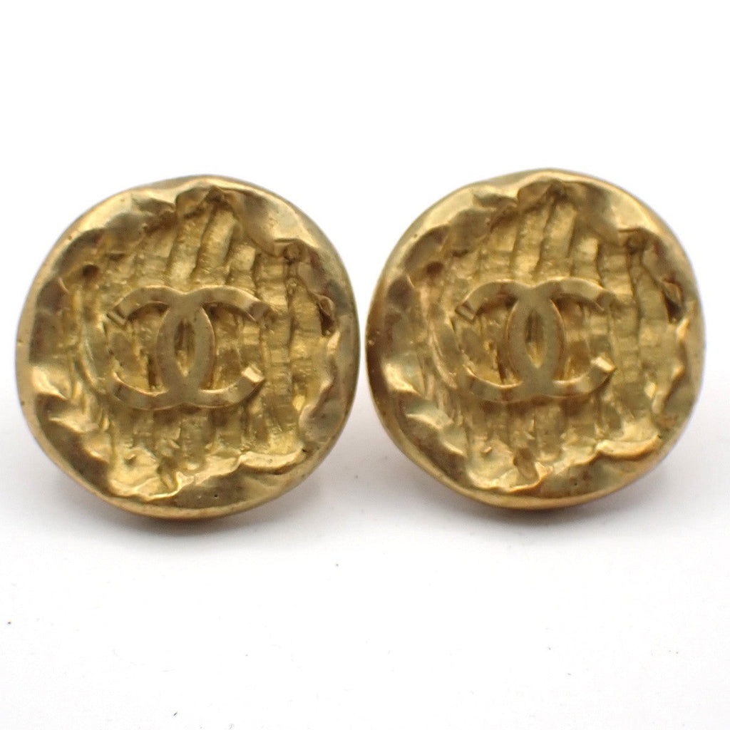 Chanel Vintage Cc Round Button Clip-On Earrings Metal Gold Gold_Plated Earrings Jewelry (Pre-Owned)