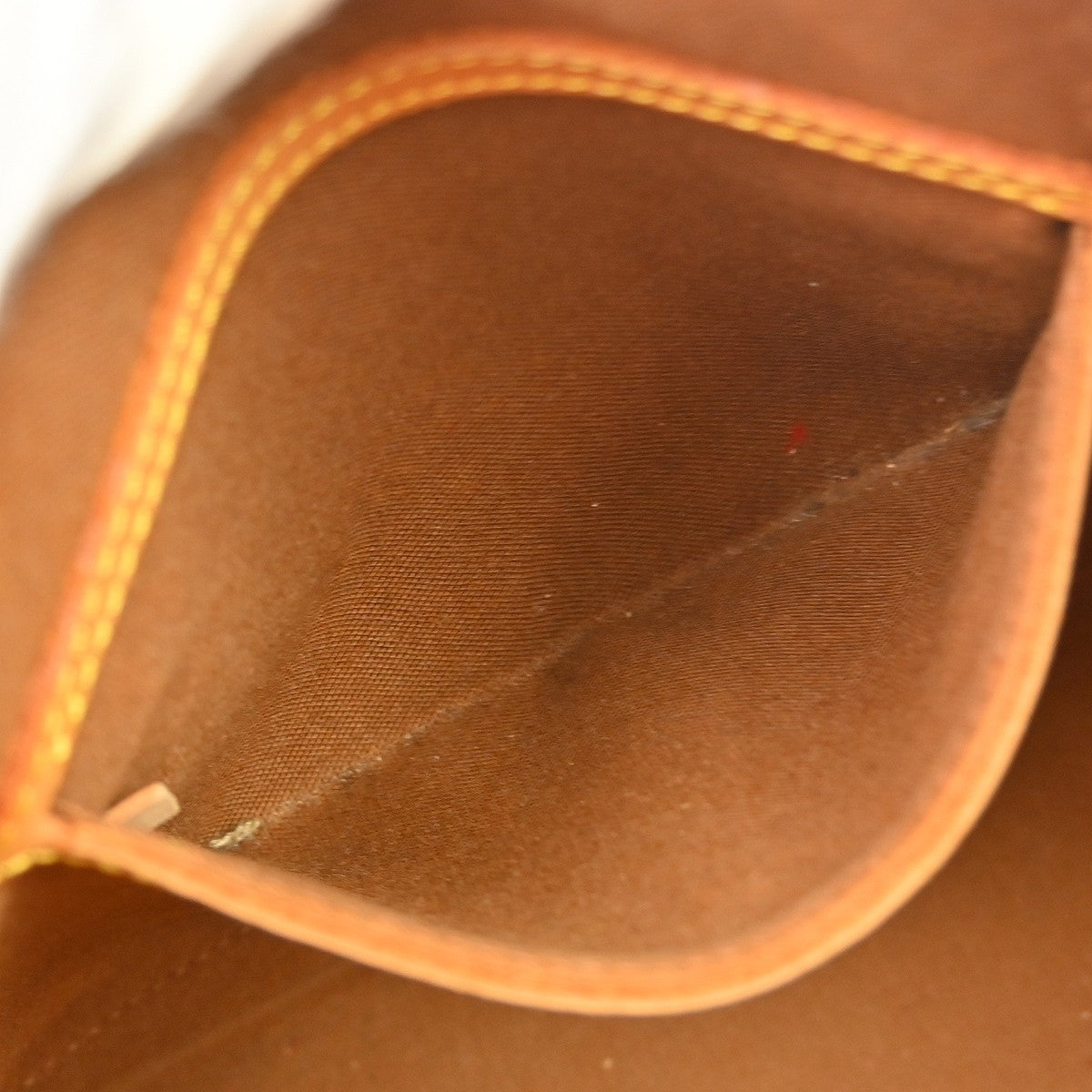 Louis Vuitton Alma Handbag Monogram Canvas Brown Canvas Handbag (Pre-Owned)