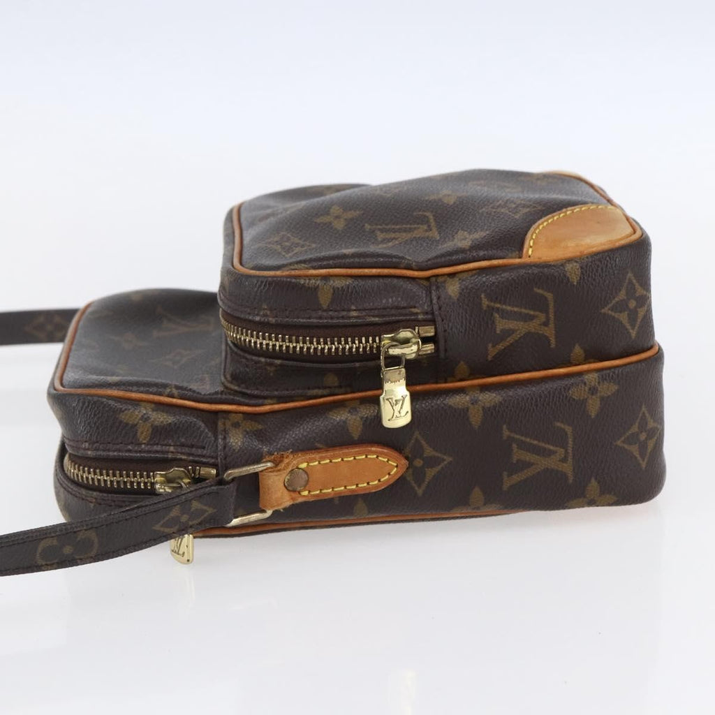Louis Vuitton Amazone Bag Monogram Canvas Brown Canvas Shoulder Bag Bag (Pre-Owned)