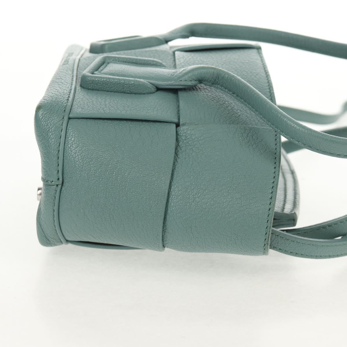 Bottega Veneta Arco Bag Maxi Intrecciato Leather Green Leather Handbag (Pre-Owned)