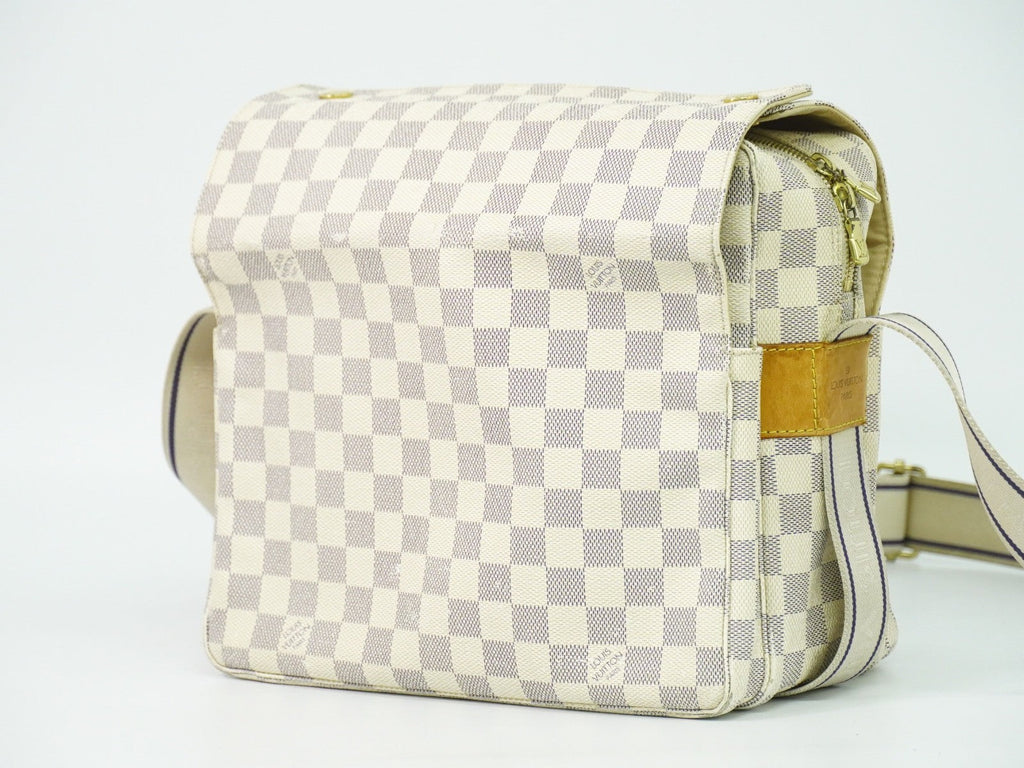 Louis Vuitton Naviglio Handbag Damier White Canvas Shoulder Bag Bag (Pre-Owned)