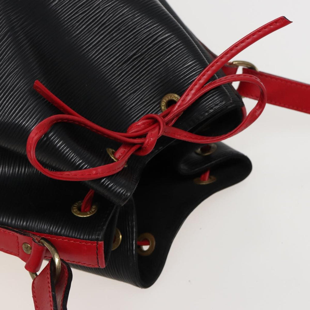 Louis Vuitton Bicolor Noe Handbag Epi Leather Black Leather Shoulder Bag Bag (Pre-Owned)