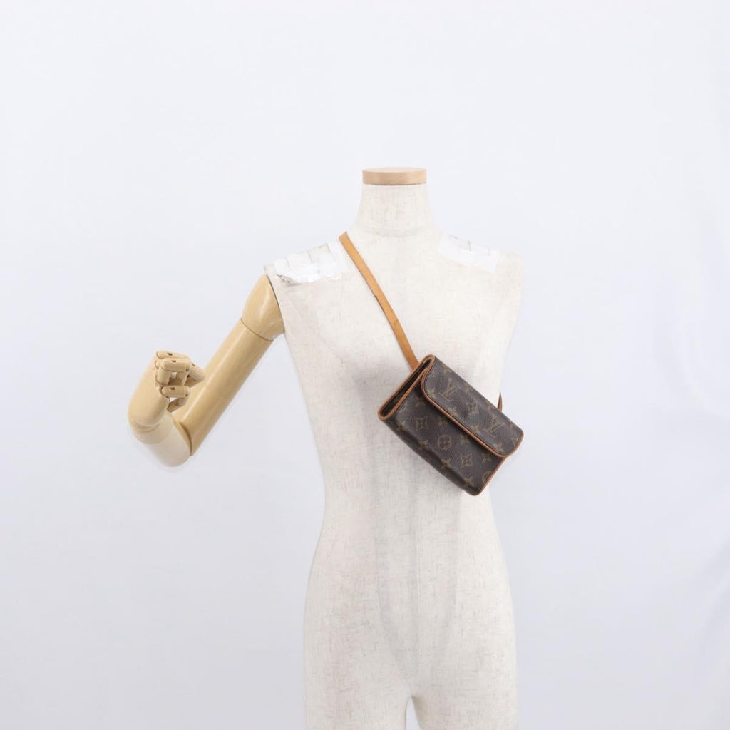 Louis Vuitton Florentine Waist Bag Monogram Canvas Brown Canvas Clutche & Pouche Bag (Pre-Owned)