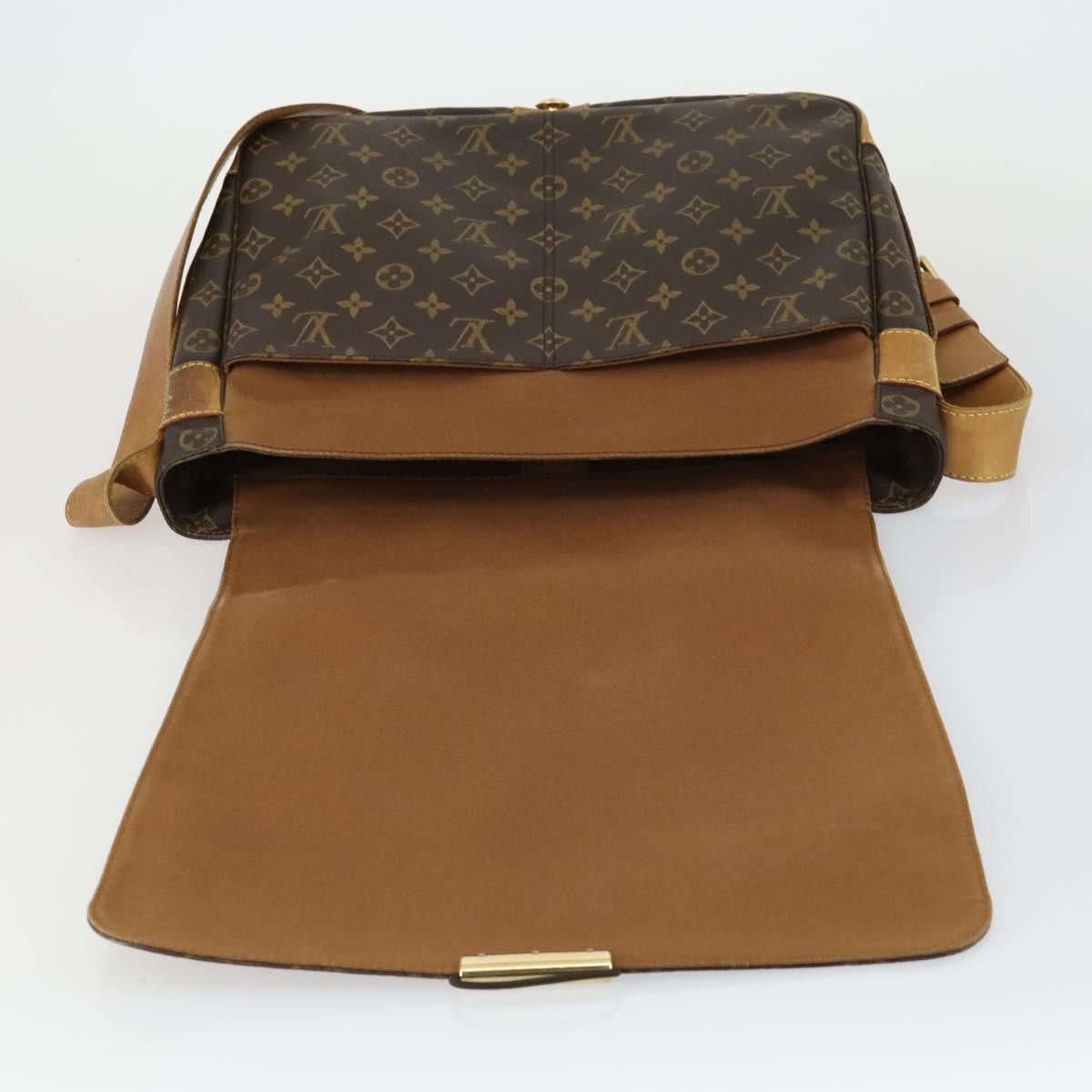 Louis Vuitton Abbesses Messenger Bag Monogram Canvas Brown Canvas Shoulder Bag Bag (Pre-Owned)