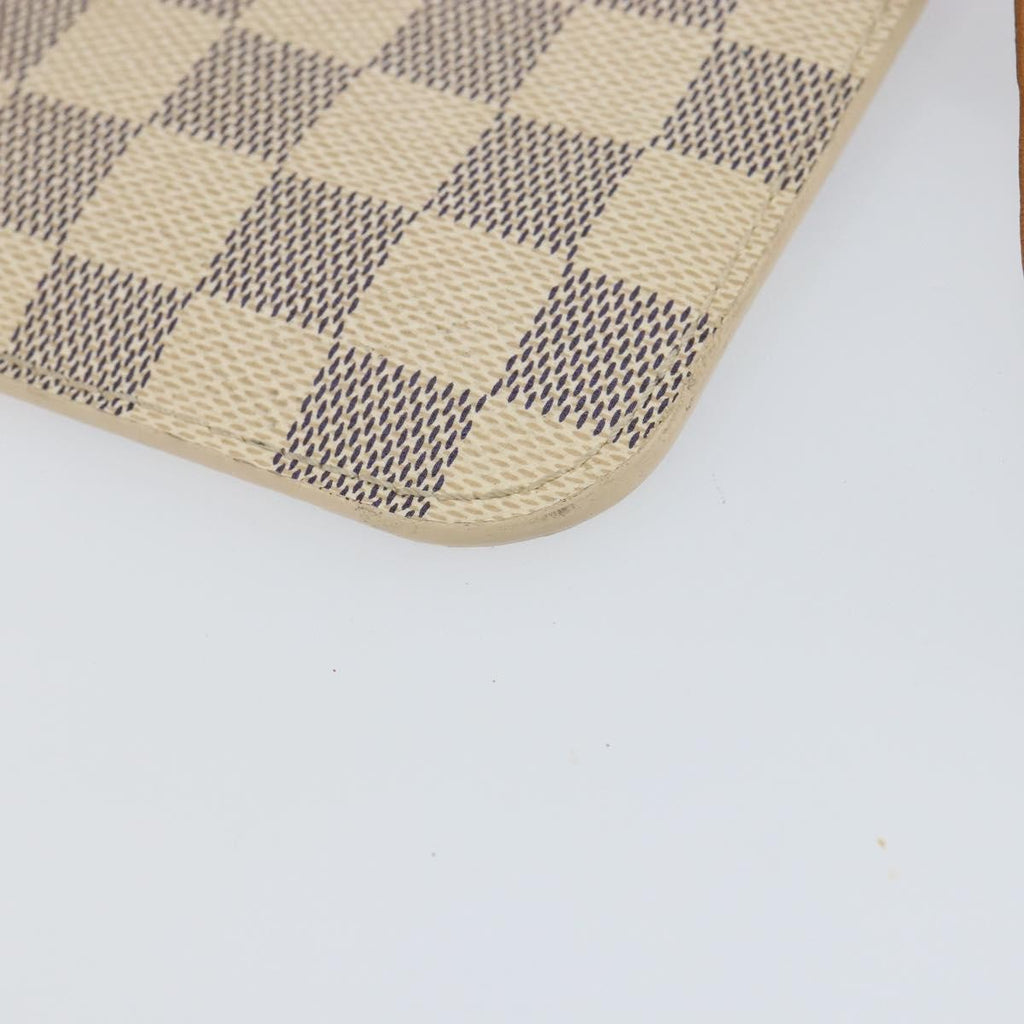 Louis Vuitton Neverfull Pochette Damier White Canvas Clutche & Pouche Bag (Pre-Owned)