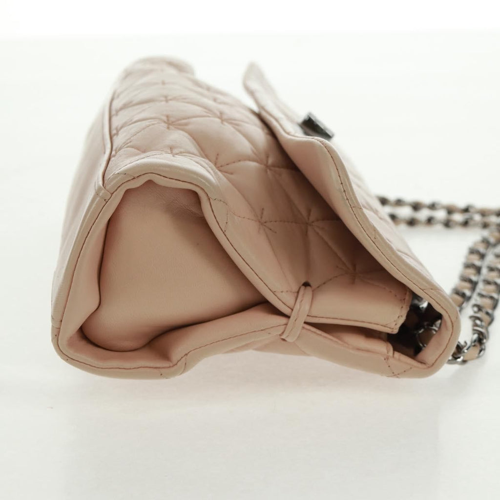 Chanel 2.55 Shoulder Bag Leather Pink Leather Shoulder Bag Bag (Pre-Owned)