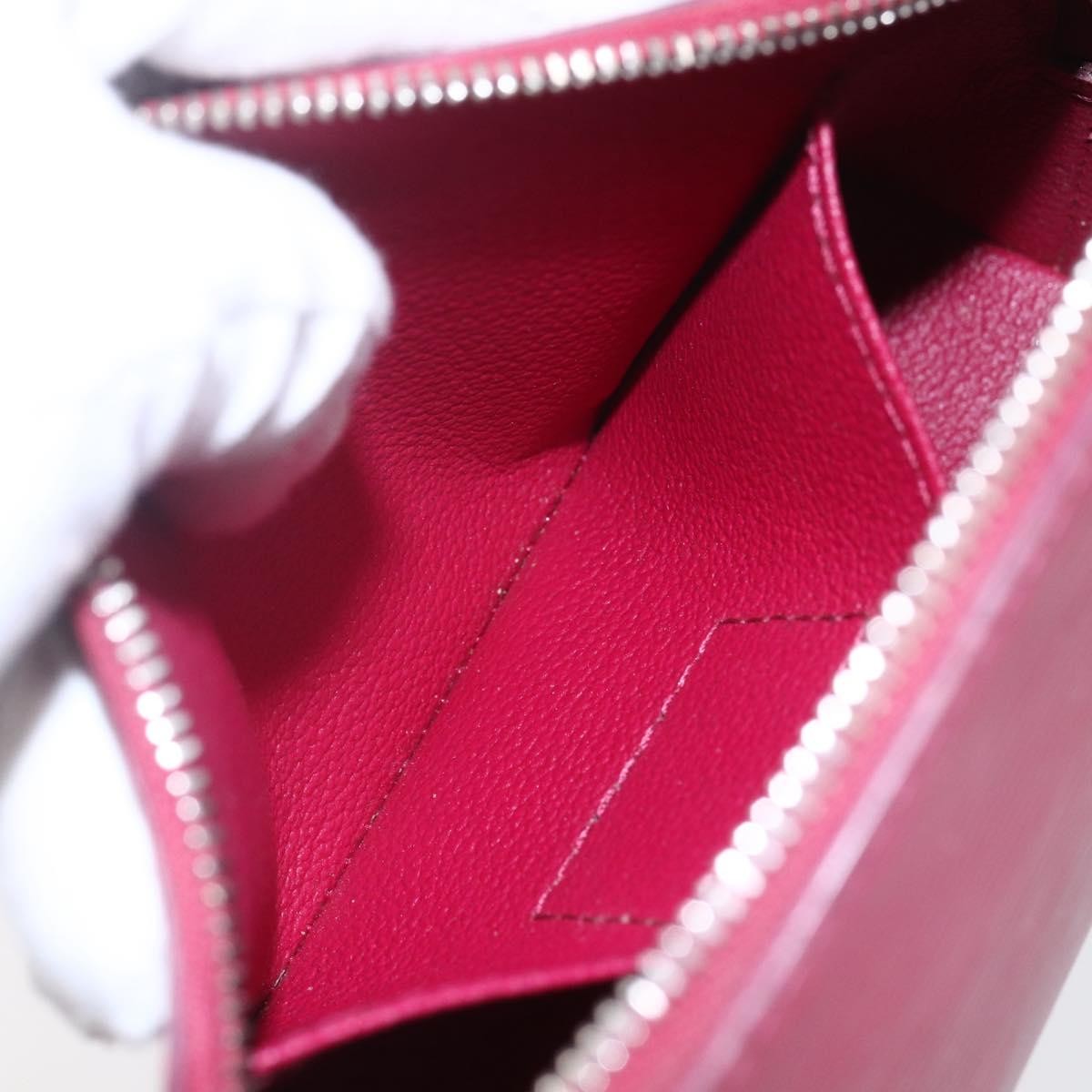 Louis Vuitton Cosmetic Pouch Epi Leather Burgundy Leather Clutche & Pouche Bag (Pre-Owned)
