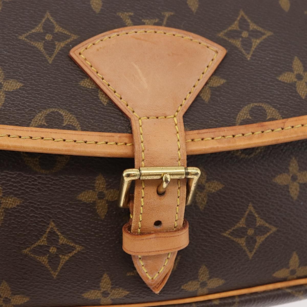 Louis Vuitton Sologne Handbag Monogram Canvas Brown Canvas Shoulder Bag Bag (Pre-Owned)