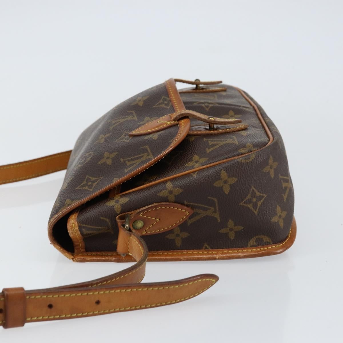 Louis Vuitton Sac Gibeciere Messenger Bag Monogram Canvas Brown Canvas Shoulder Bag Bag (Pre-Owned)