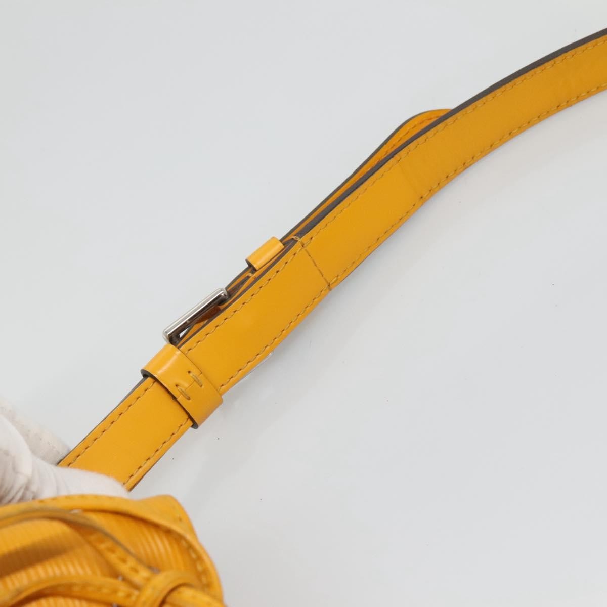 Louis Vuitton Petit Noe Nm Handbag Epi Leather Yellow Leather Shoulder Bag Bag (Pre-Owned)