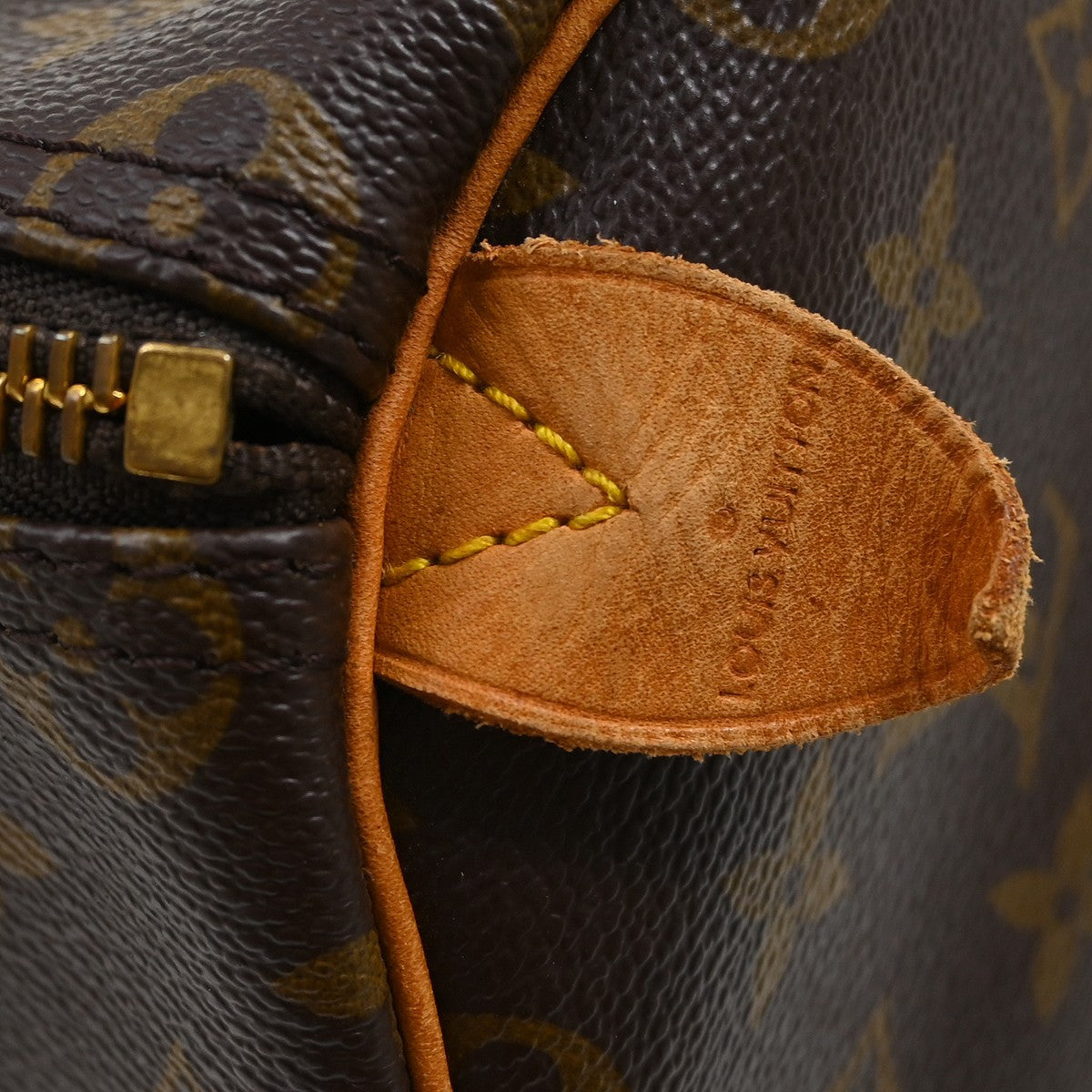 Louis Vuitton Keepall Bag Monogram Canvas Brown Canvas Travel Bag Bag (Pre-Owned)