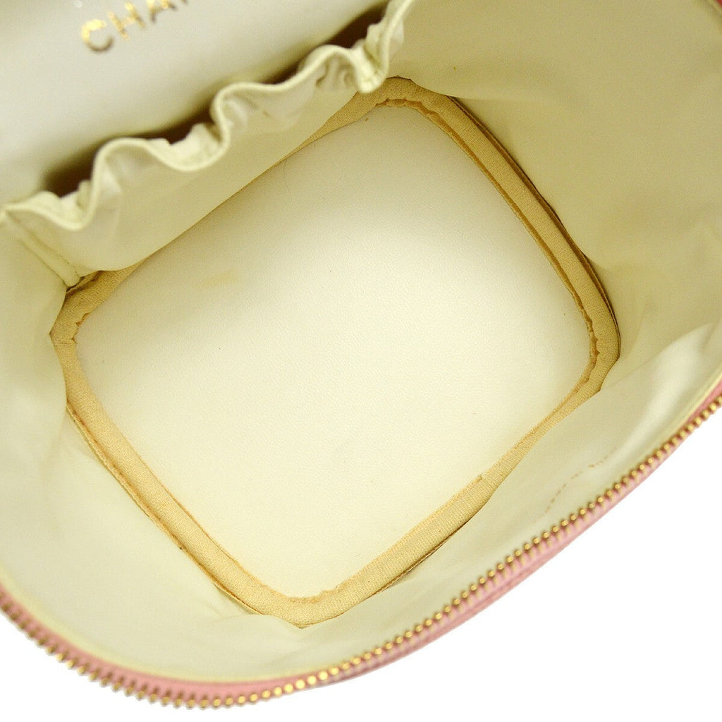 Chanel Vintage Timeless Cosmetic Case Caviar Pink Leather Clutche & Pouche Bag (Pre-Owned)