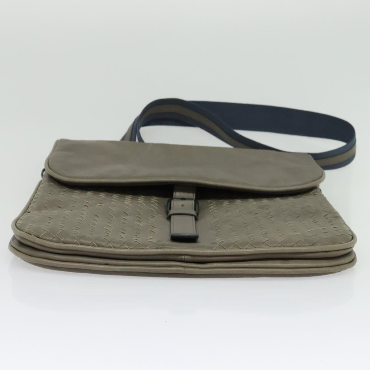 Bottega Veneta Vintage Flap Shoulder Bag Intrecciato Leather Gray Leather Shoulder Bag Bag (Pre-Owned)