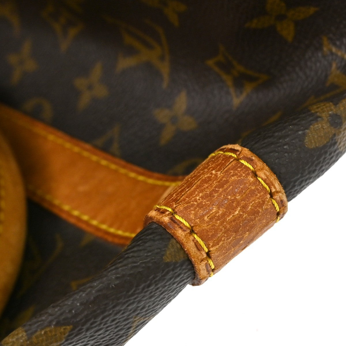 Louis Vuitton Keepall Bag Monogram Canvas Brown Canvas Travel Bag Bag (Pre-Owned)