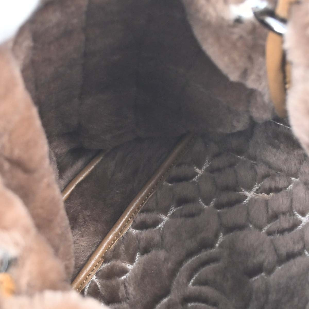 Chanel Vintage Embroidered Cc Chain Tote Quilted Suede And Shearling Brown Suede Tote Bag Bag (Pre-Owned)